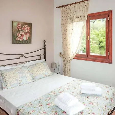 Villa Augusta Skopelos Town