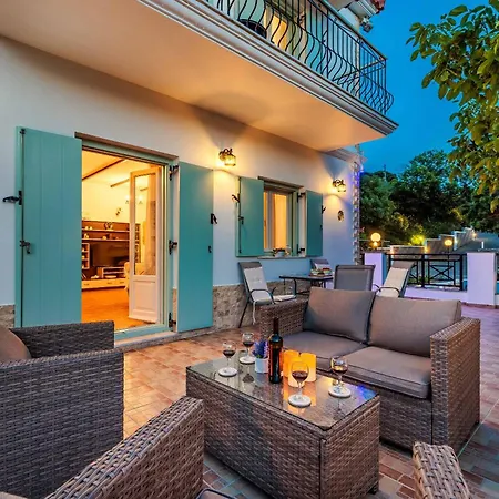 Augusta 别墅 斯科派洛斯